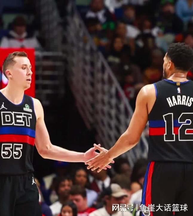 开云体育-火箭拒逆转!杜兰特32+7创纪录,康宁汉姆12+8,申京19+5探花立功